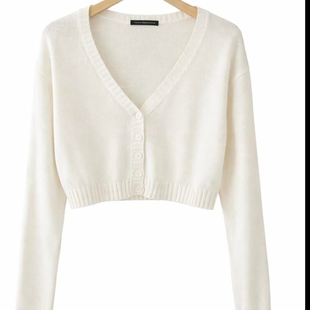Brandy Melville 100% Cotton White V-Neck Cardigan Minimalist Soft Girl